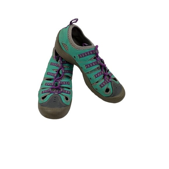 Clarks Other - Clarks Girls Outdoor Shoes